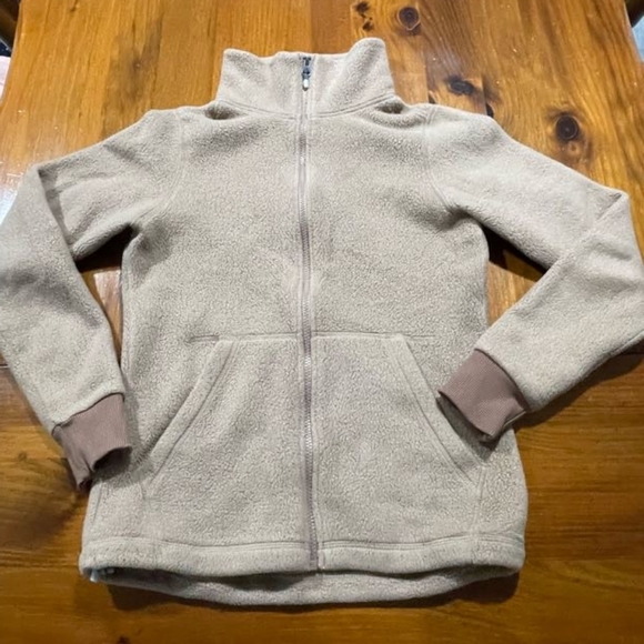 REI Jackets & Blazers - Rei Co Op Women's Outdoor Cozy Tan Sherpa Zip Up Jacket Size‎ Extra Small